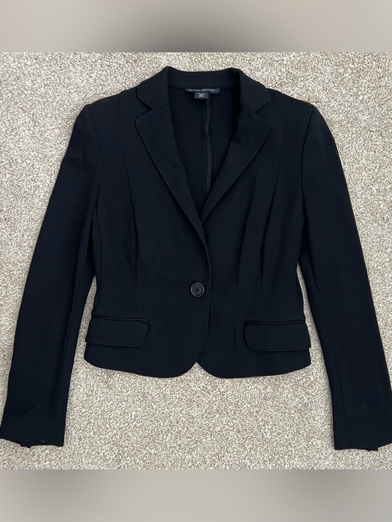 Banana Republic Jackets & Blazers - Banana Republic Black Single-Button Women's Tailored Crop Blazer Size 0P